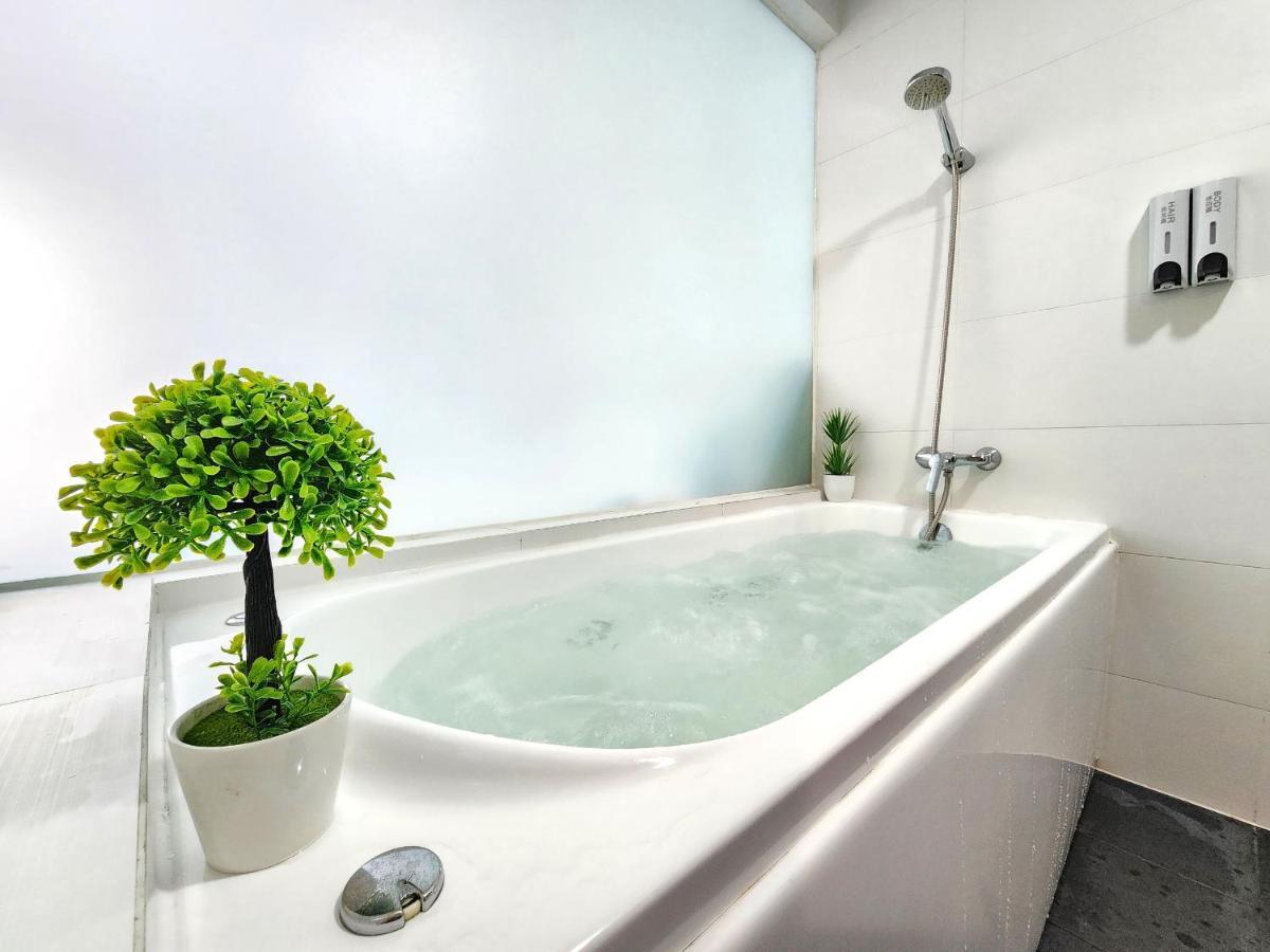 Apartemen Loft Seaview 2br Jb Ciq 6-7pax Johor Bahru
